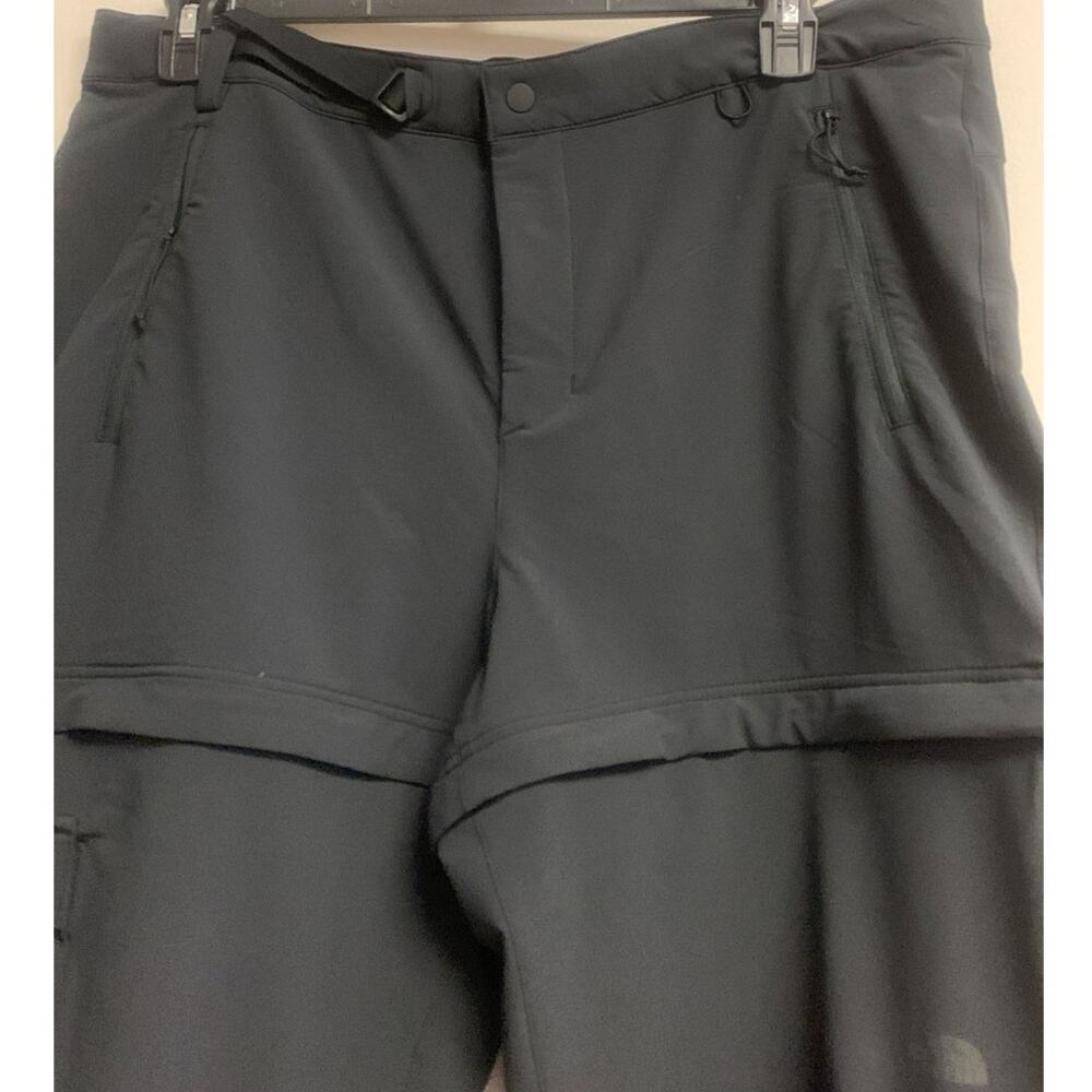 The North Face Women’s Bridgeway Zip-Off Pants, Black, Size 16 / Regular - Picture 4 of 8